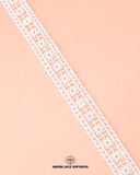 Center Filling Lace 23687