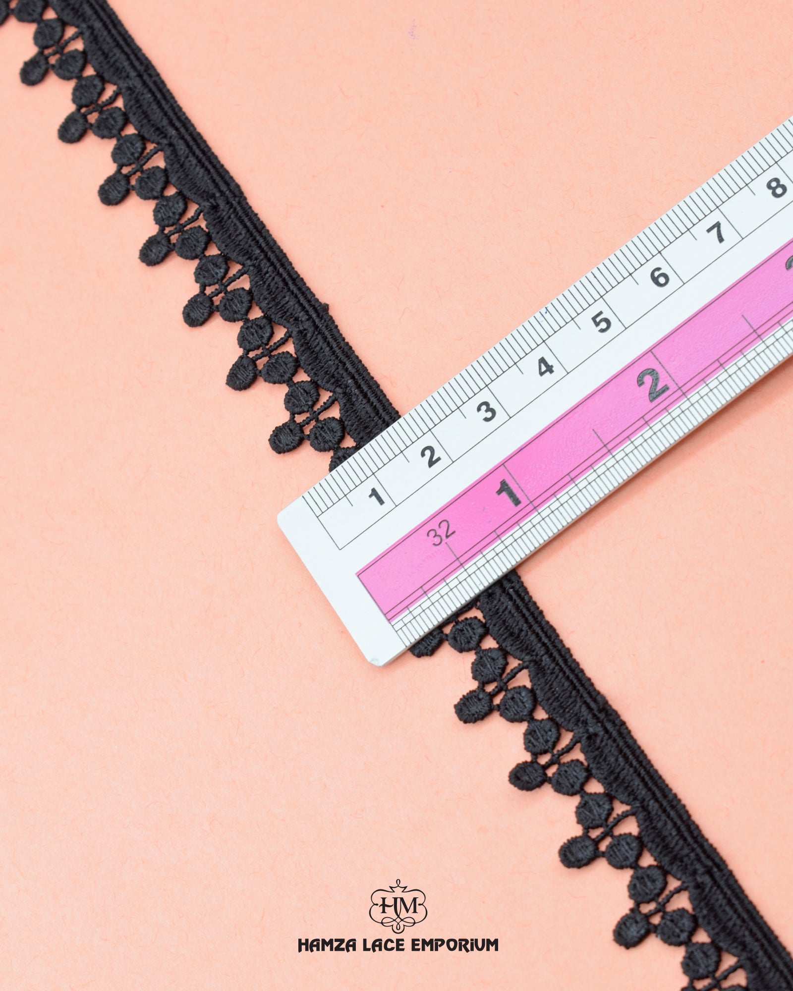 Size of the 'Edging Lace 7032' is shown with the help of a ruler as '0.75' inches