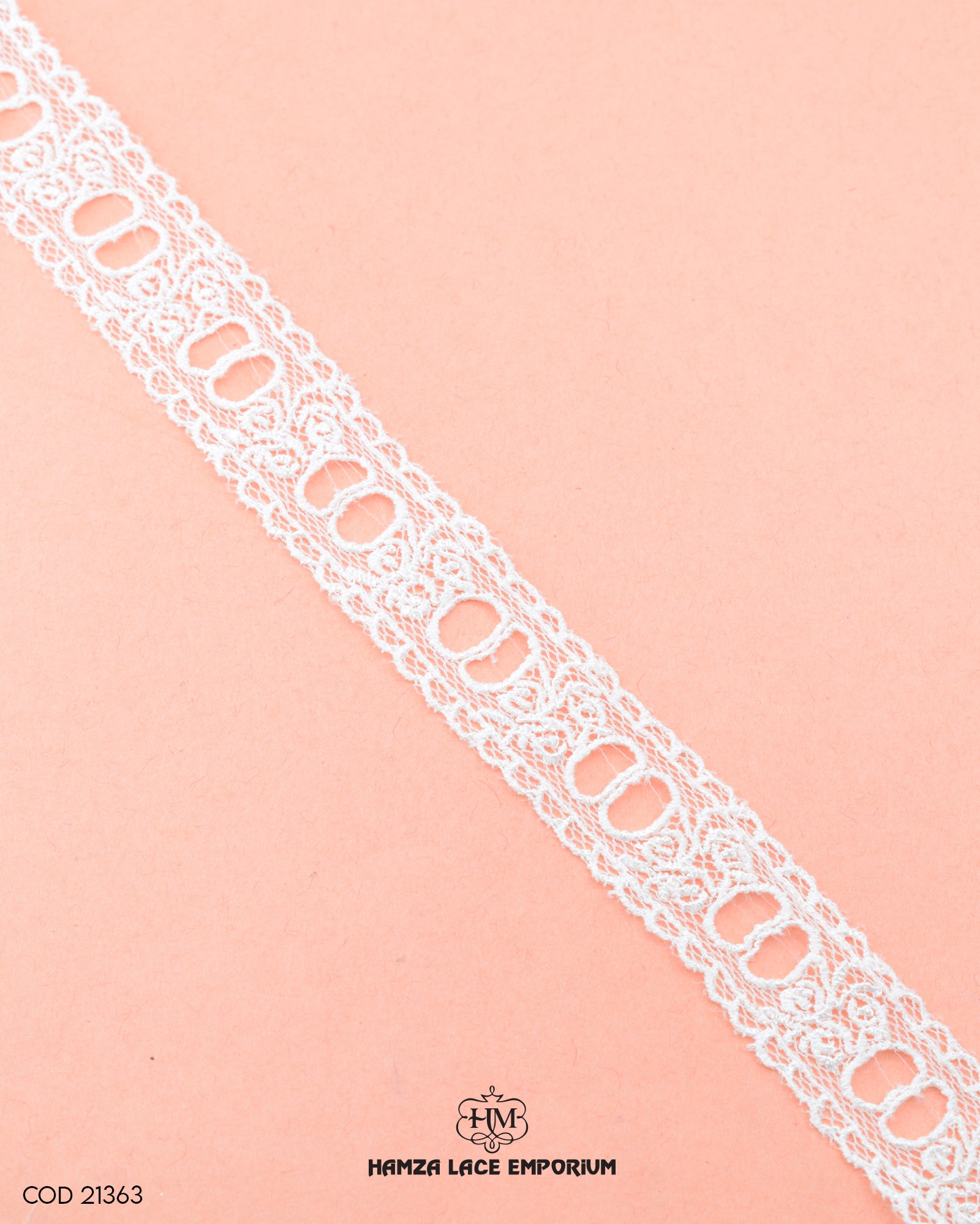 Center Filling Lace 21363