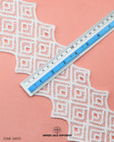 Center Filling Lace 24072