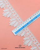 Edging Leaf Design Milky Lace 24097