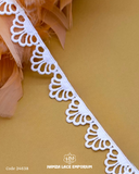Edging Milky Lace 24638