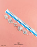 The 'Button Patti 001' size is showcased using a ruler for precise measurement.