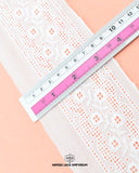 'Center Filling Lace 10902' displayed with a ruler to indicate its width as '3.5' inches.