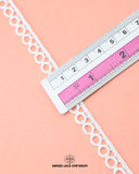 Size of the 'Edging Ring Lace 2002' is given as 0.5 inches with the help of a ruler