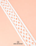 'Center Filling Lace 21060' with the brand name 'Hamza Lace' at the bottom