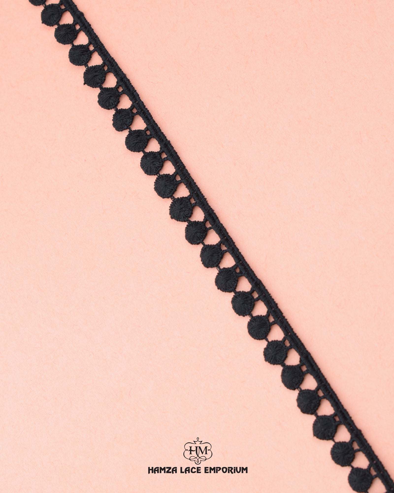The black color 'Edging Ball Lace 21554' is shown on a pink background