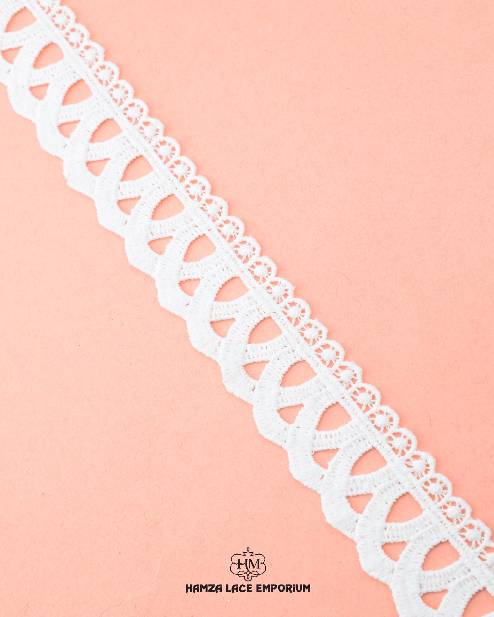 A white piece of the 'Edging Scallop Lace 22572' on a pink background and the 'Hamza Lace' sign and logo at the bottom is written with black color color