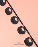 Zoomed view of the 'Edging Loop Lace 2258' black color