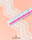 Size of the 'Center Filling Lace 22713' is shown as '3' inches with the help of a ruler