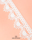 'The Edging Flower Lace 22984' is on a pink peace of fiber with the 'Hamza Lace' sign at the bottom