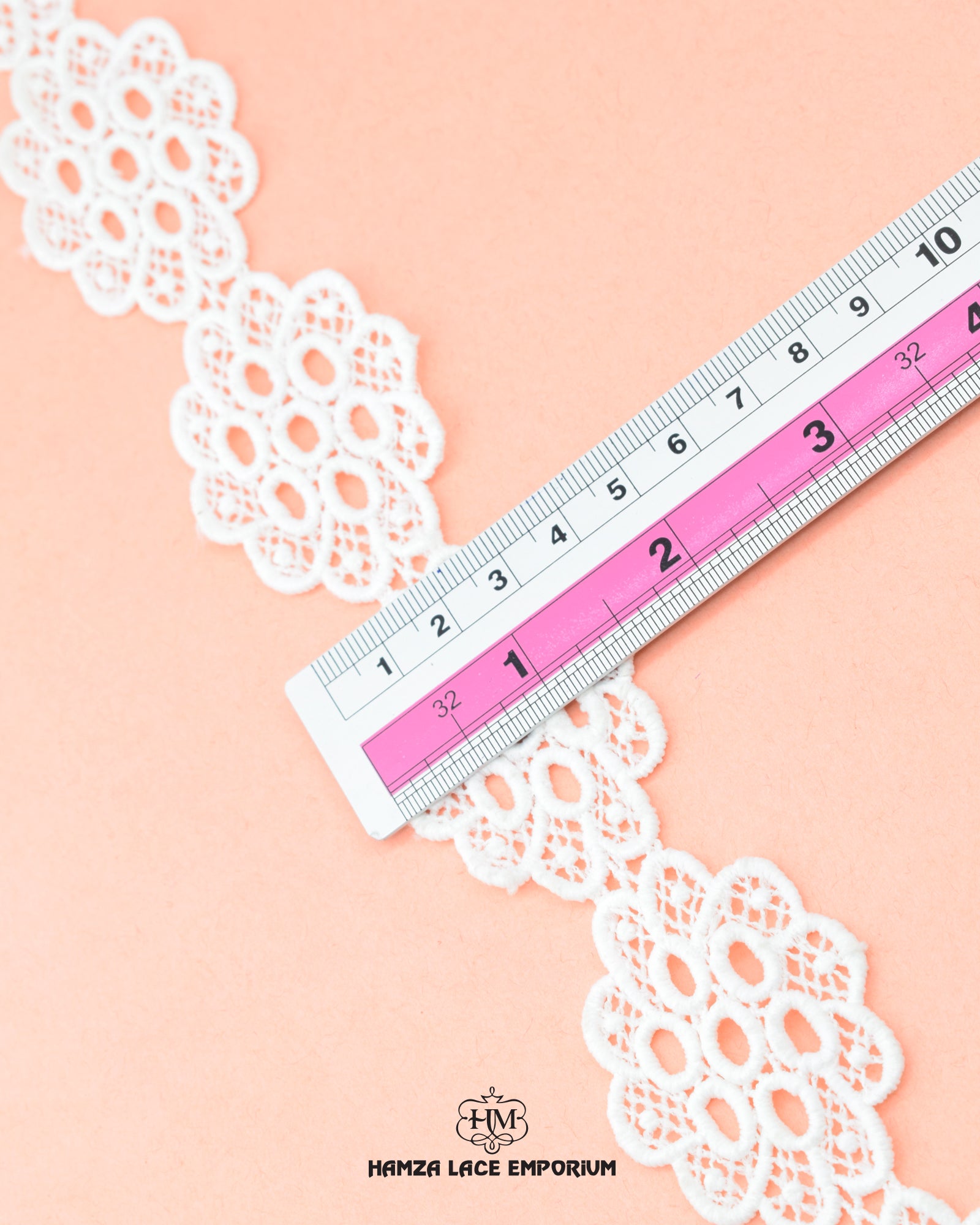 The size of the 'Center Filling Lace 22987' is given with the help of a ruler.