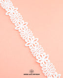 Zoomed view of the product 'Center Filling Flower Lace 23165' with the brand name 'Hamza lace' written at the bottom