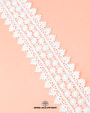 'Center Filling Lace 23359' is on the pink background with 'Hamza Lace' sign at the bottom