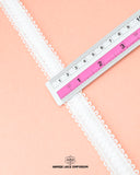 Size of the 'Center Filling Lace 23367' is given as '1' inch by placing a ruler on it