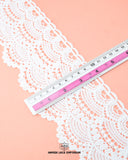 A white color 'Edging Scallop Lace 23370' is pictured with a ruler on it measuring its size and showing its size as 4 inches