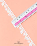 The size of the 'Edging Flower Lace 23462' is given as '0.75' inches by placing a ruler on it