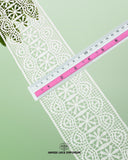 Size of the 'Center Filling Lace 23513' is given as '3.5' inches by placing a ruler on it