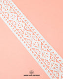 A white 'Two Side Border Lace 23534' with the 'Hamza Lace' sign