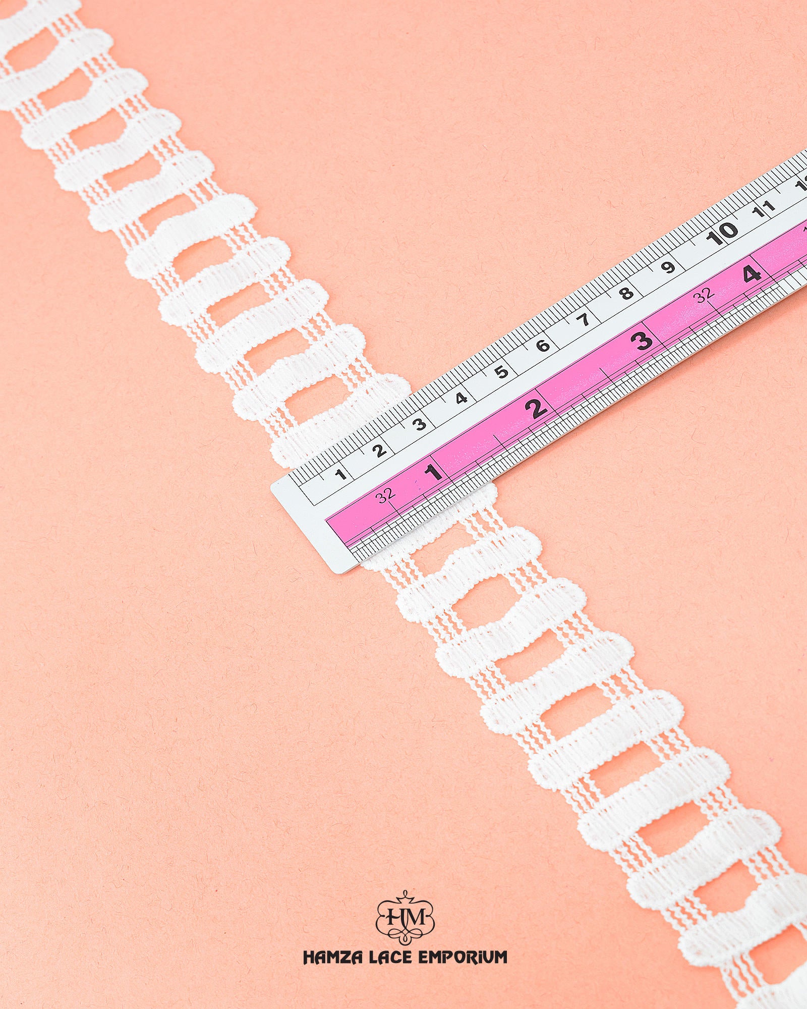 Size of the 'Center Filling Lace 23547' is given as 1.25 inches with the help of a ruler