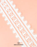 close feel of the product white color 'Center Filling Lace 23568'