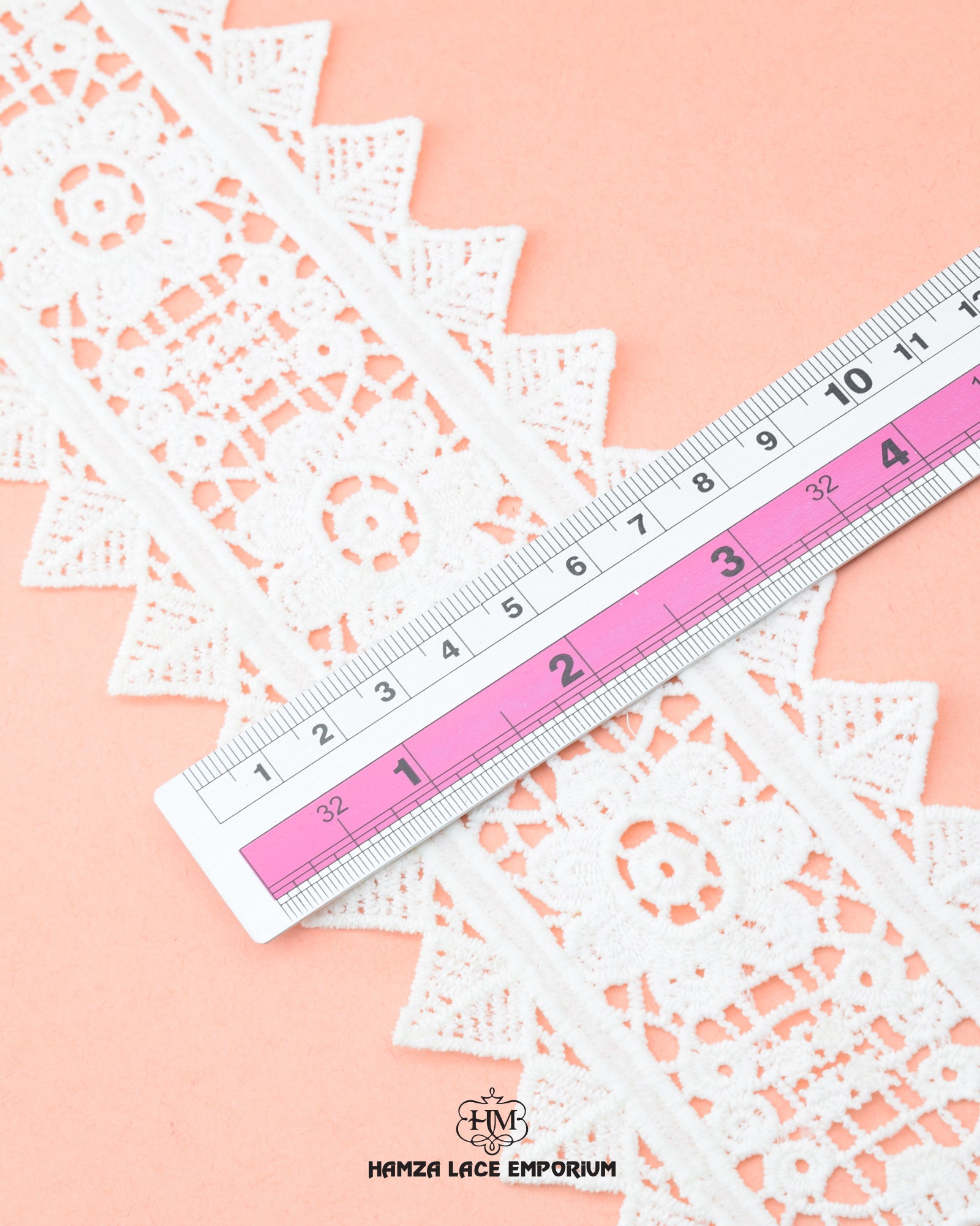 Size of the 'Center Filling Lace 40405' is shown with the help of a ruler as '3.5' inches