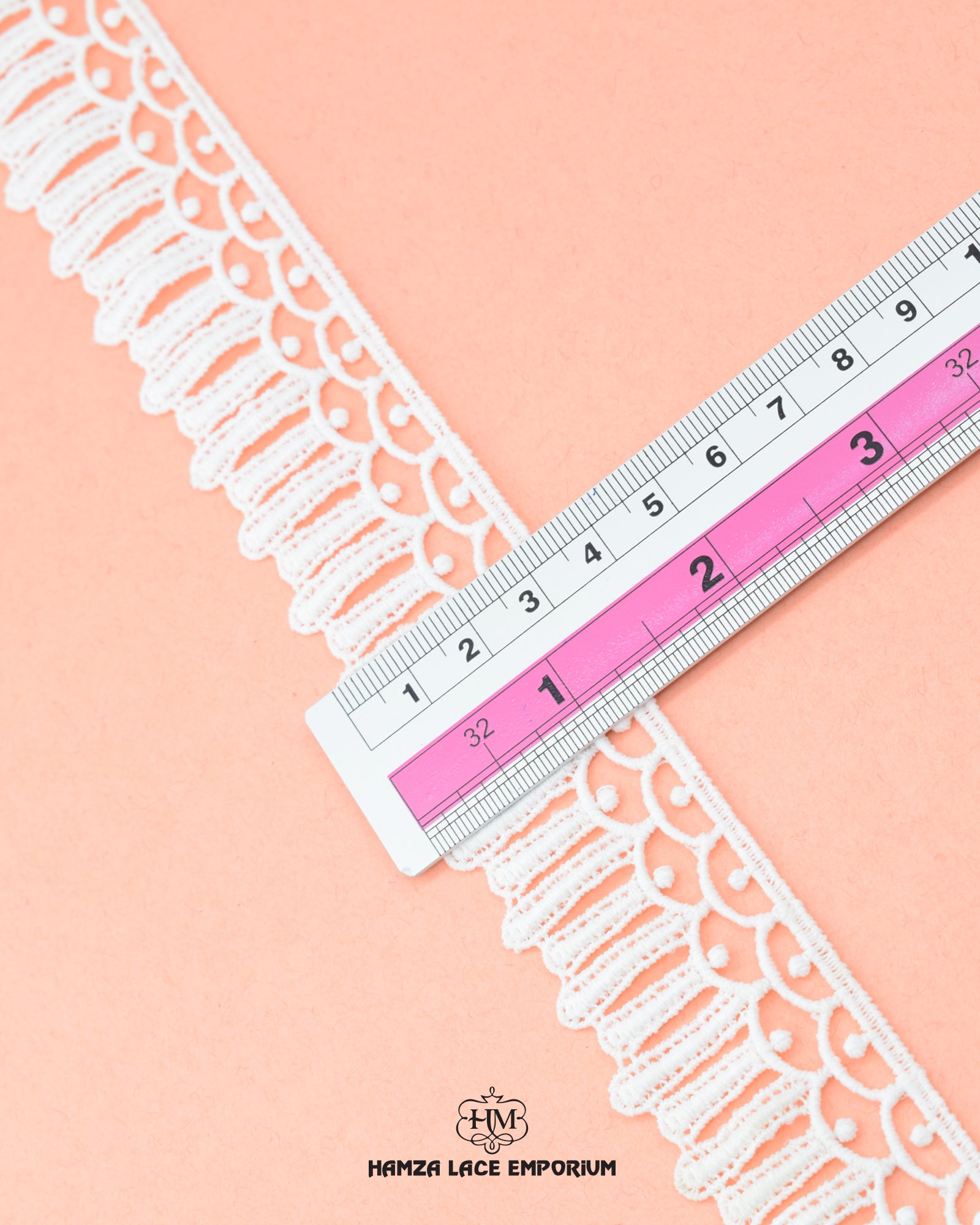 Size of the 'Edging Jhaalar Lace 4239' is shown as '1.25' inches with the help of a ruler