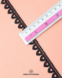 Using a scale, the size of 'Edging Lace 4514' is shown