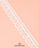 Zoomed view of the white 'Edging Loop Lace 4688' with the brand name and logo at the bottom
