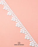  The white color 'Edging Ball Lace 6432' is placed on a pink color background
