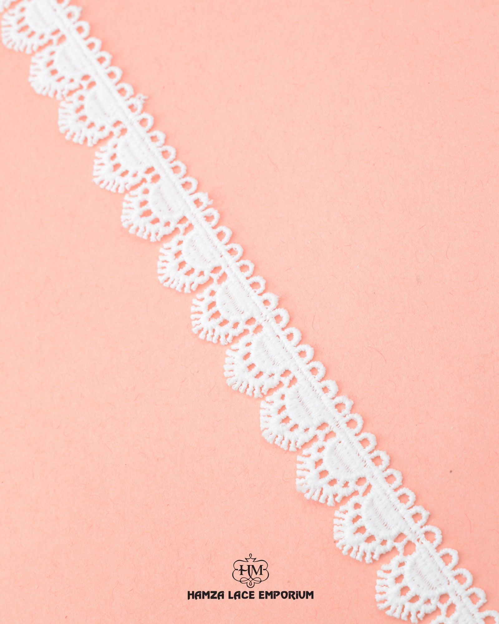 'Edging Lace 6993' is on the pink background with 'Hamza Lace' sign at the bottom