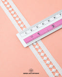 Size of the 'Center Filling Lace 9999' is shown with the help of a ruler as '1' inch