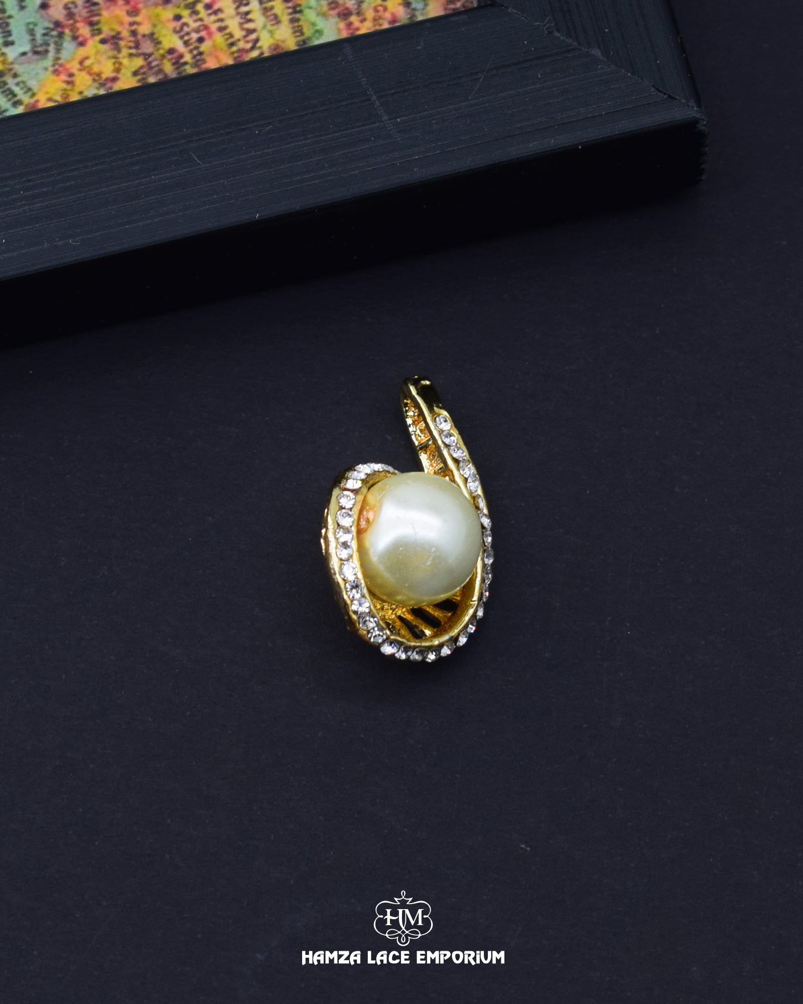 Buy Sri Jagdamba Pearls Mukta 18 kt Gold & Diamond Ring Online At Best  Price @ Tata CLiQ