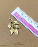 The size of the 'Leaf Design Metal Button MA40' is indicated using a ruler.