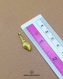 'Hanging Metal Button MA553' with ruler for size reference in the product image.