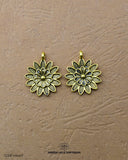Zoomed view of the stylish 'Flower Design Metal Button MA667' - Perfect Clothing Accessory