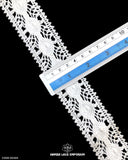 Size of the 'Center Filling Crochet Lace 05305' is given with the help of a ruler as '1.5' inches
