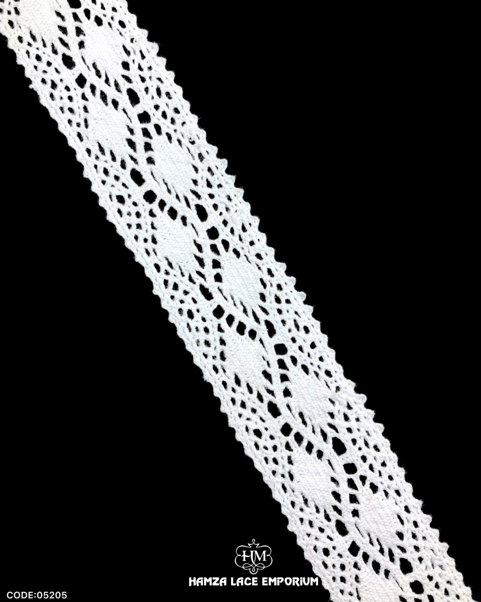 'Center Filling Crochet Lace 05205' with the name 'Hamza Lace' written at the bottom