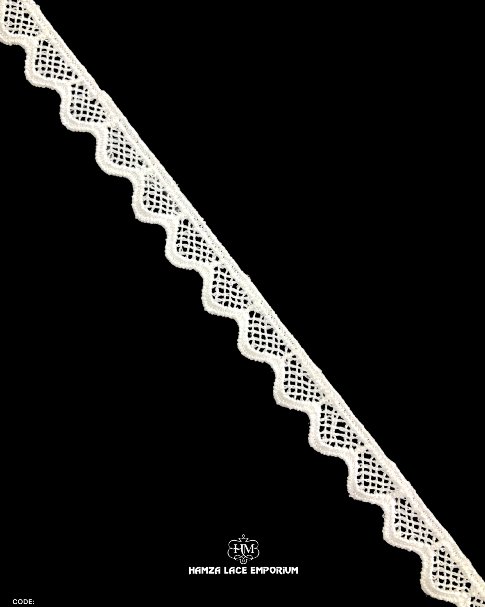 A 'Edging Shuttle Lace 70732' is on a black piece of fiber and the brand name "Hamza Lace' at the bottom
