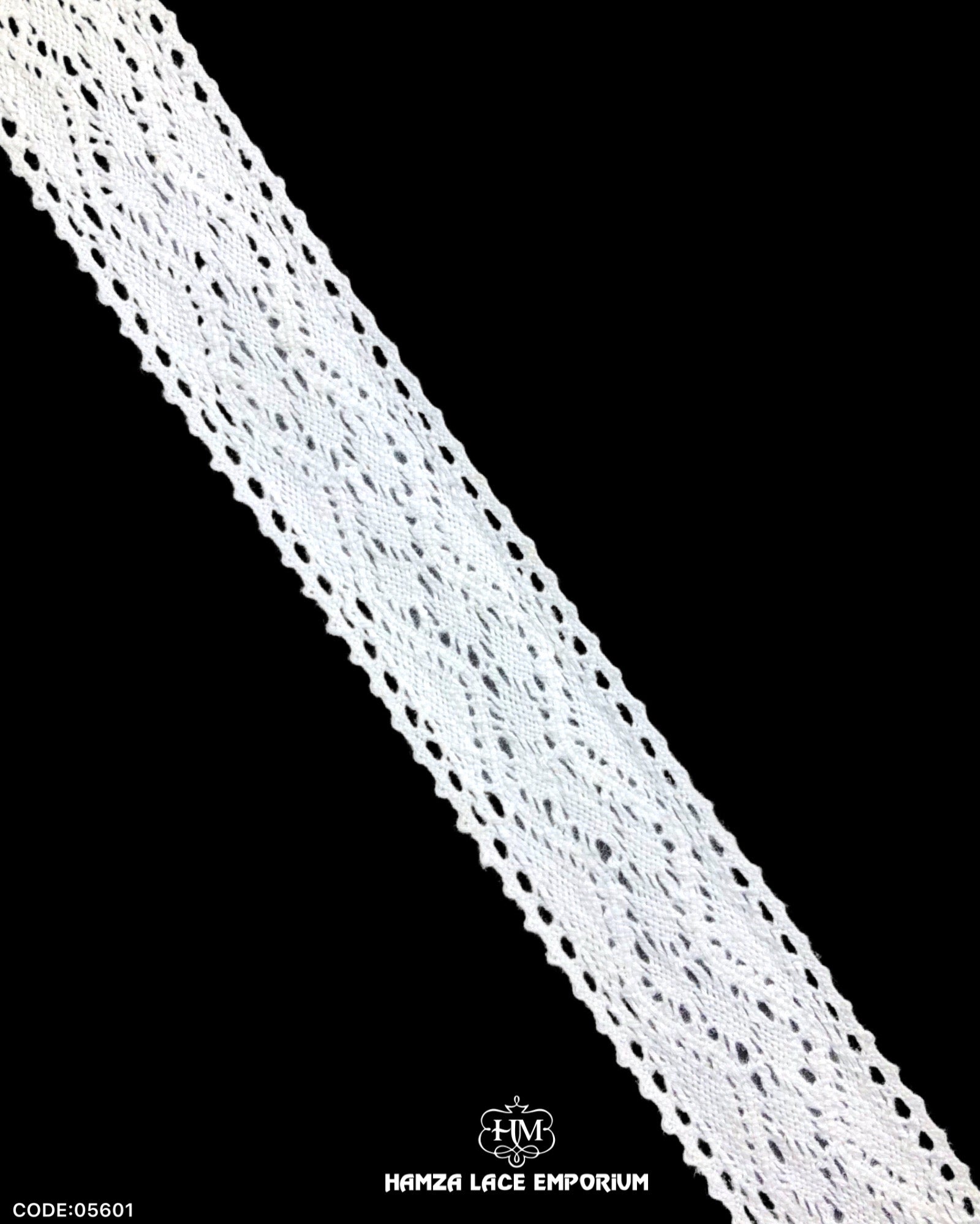 'Center Filling Crochet Lace 05601' with the 'Hamza Lace' sign