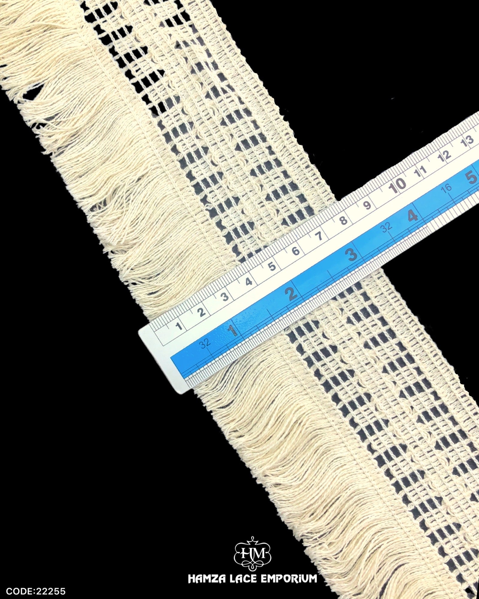 Size of the 'Edging Jhalar Lace 22255' is shown with the help of a ruler